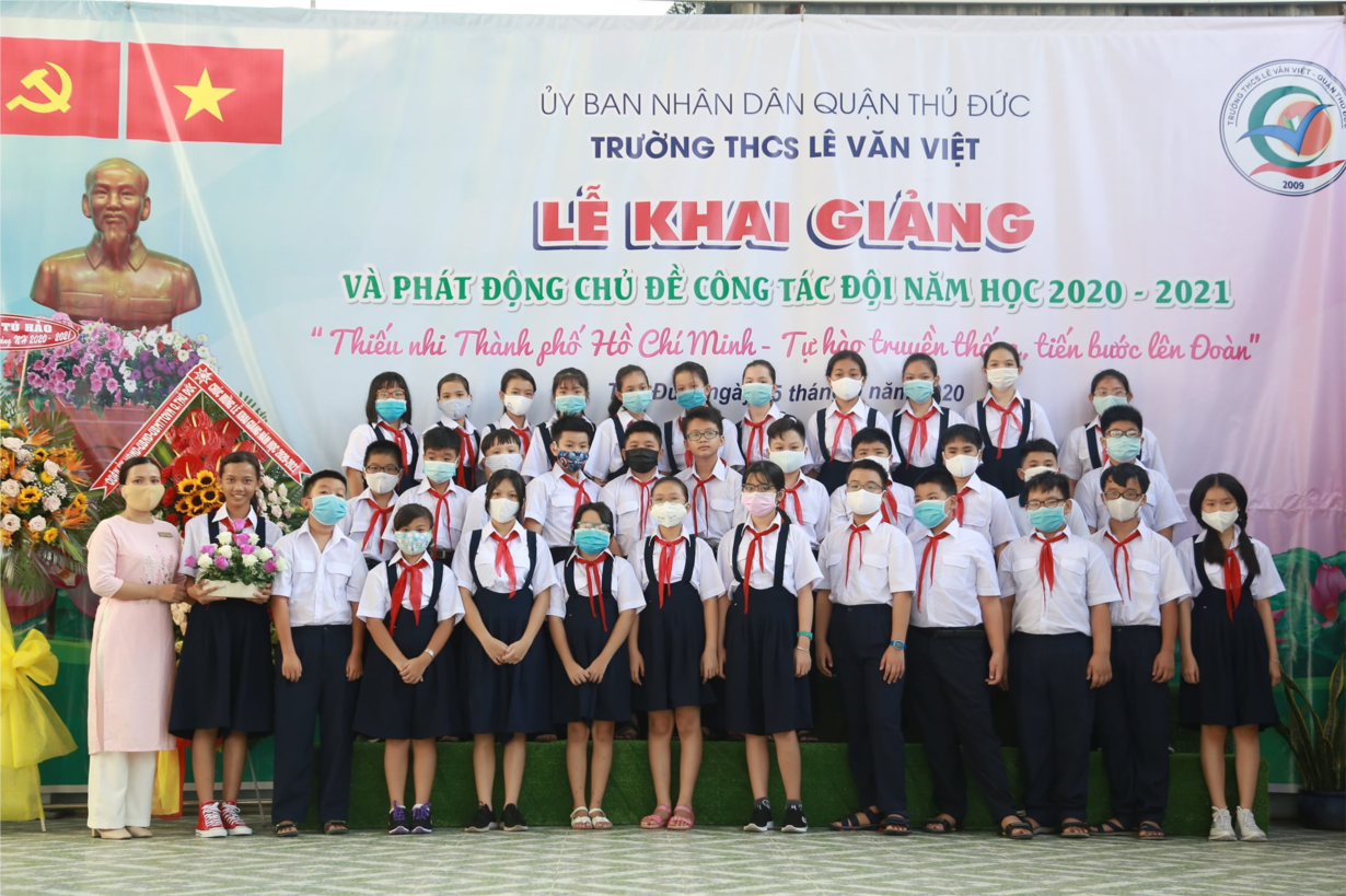 KHAI GIẢNG 3.jpg